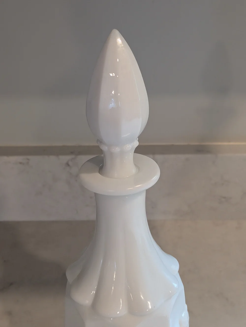 Vintage 2007s White Milk Glass Decanter 13